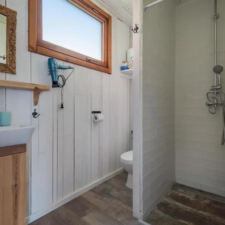 Hermanas B 기아데이소라